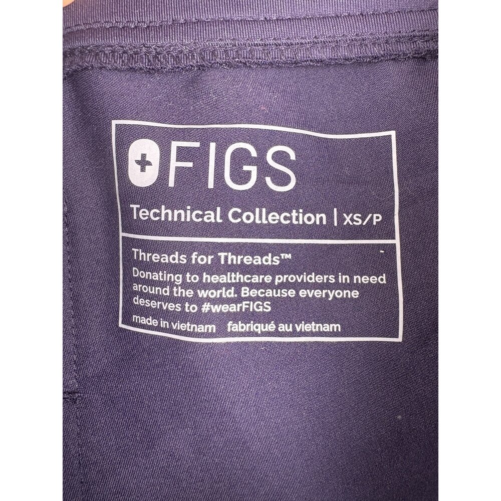 Figs Women's XS Scrub Set V-Neck Top & Jogger Pants - Deep Purple - Picture 4 of 14